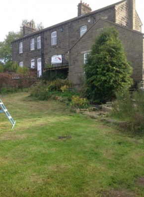 Stones Cottage Farm, near Haworth, sleeps 4, perfect for families!